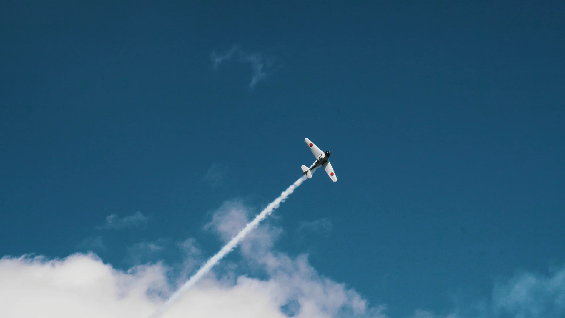 Mitsubishi A6M Zero In The Sky